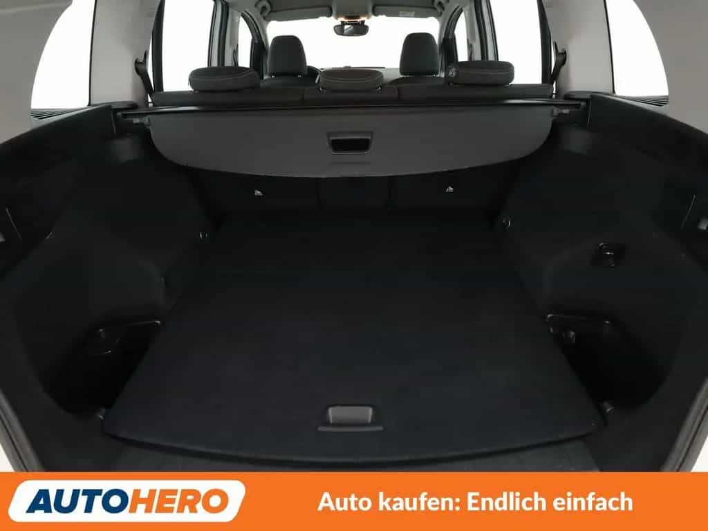 BMW 2 Series 220i Gran Tourer Advantage Aut.*NAV*LED*TEMP*CAM 07/2017-photo-17