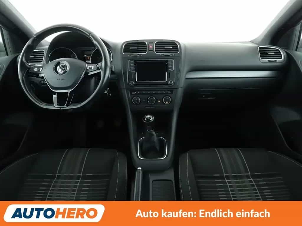 Volkswagen Golf VI 1.2 TSI Lounge BMT*NAVI*PDC*SHZ*KLIMA* 03/2016-photo-11