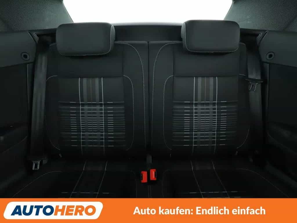 Volkswagen Golf VI 1.2 TSI Lounge BMT*NAVI*PDC*SHZ*KLIMA* 03/2016-photo-13