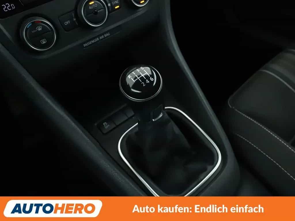 Volkswagen Golf VI 1.2 TSI Lounge BMT*NAVI*PDC*SHZ*KLIMA* 03/2016-photo-23