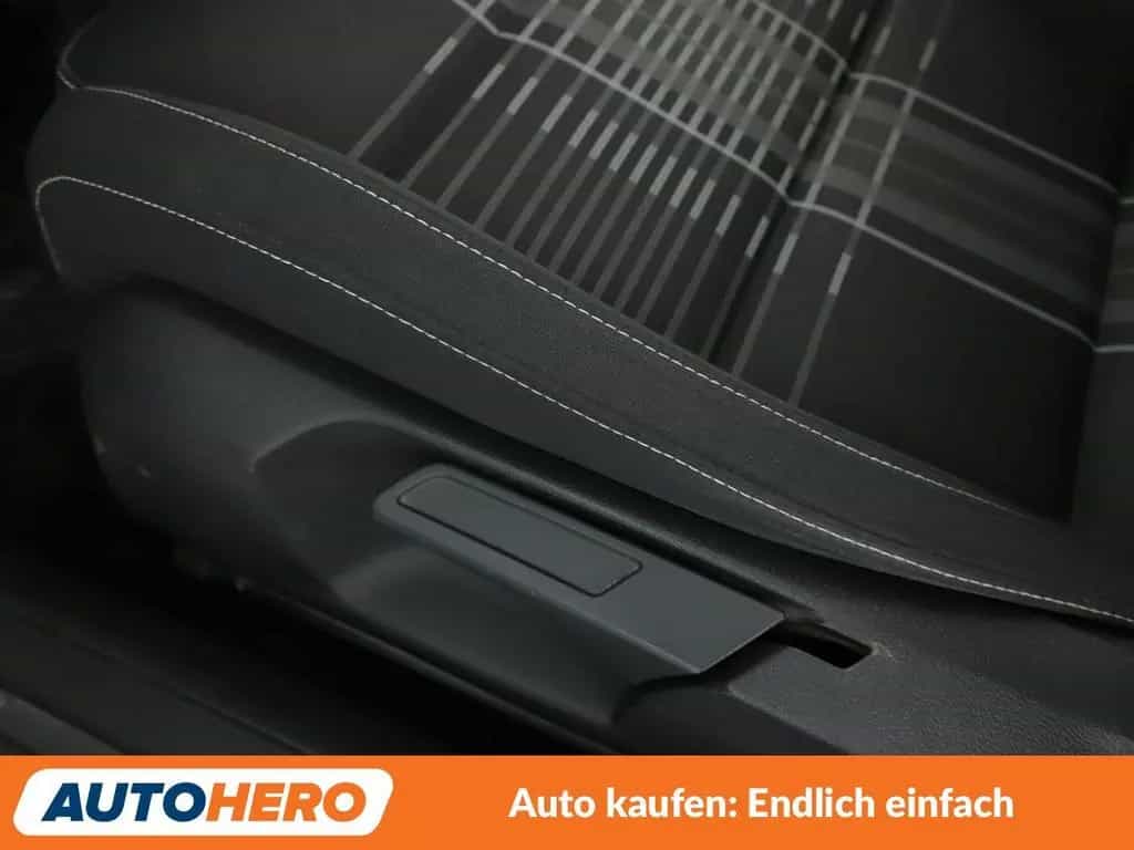 Volkswagen Golf VI 1.2 TSI Lounge BMT*NAVI*PDC*SHZ*KLIMA* 03/2016-photo-26