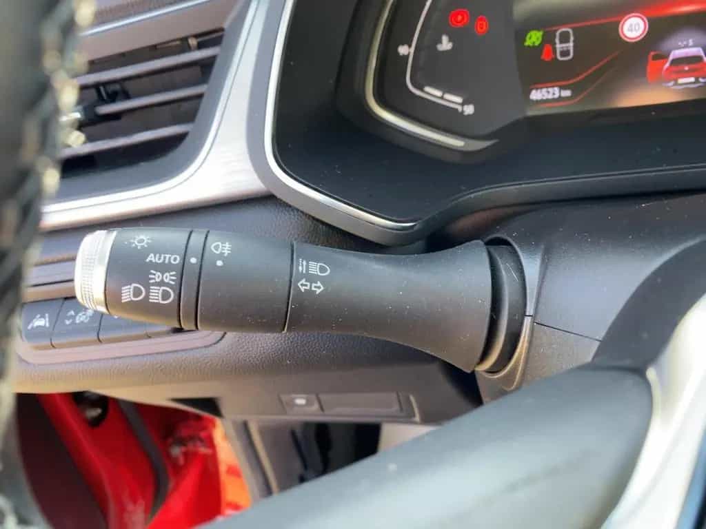 Renault Captur II 1.3 TCe 140 GPF Intens CAM*LED*SHZ*TWA 10/2021-photo-18