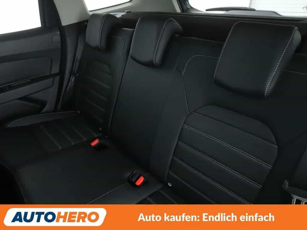 Dacia Duster 1.6 SCe Prestige*NAVI*CAM*PDC*SHZ*AHK* 02/2019-photo-13