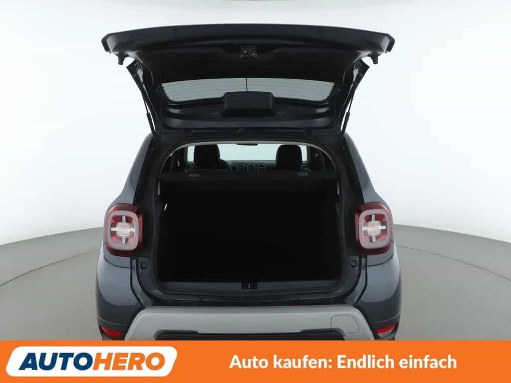 Dacia Duster 1.6 SCe Prestige*NAVI*CAM*PDC*SHZ*AHK* 02/2019-photo-16