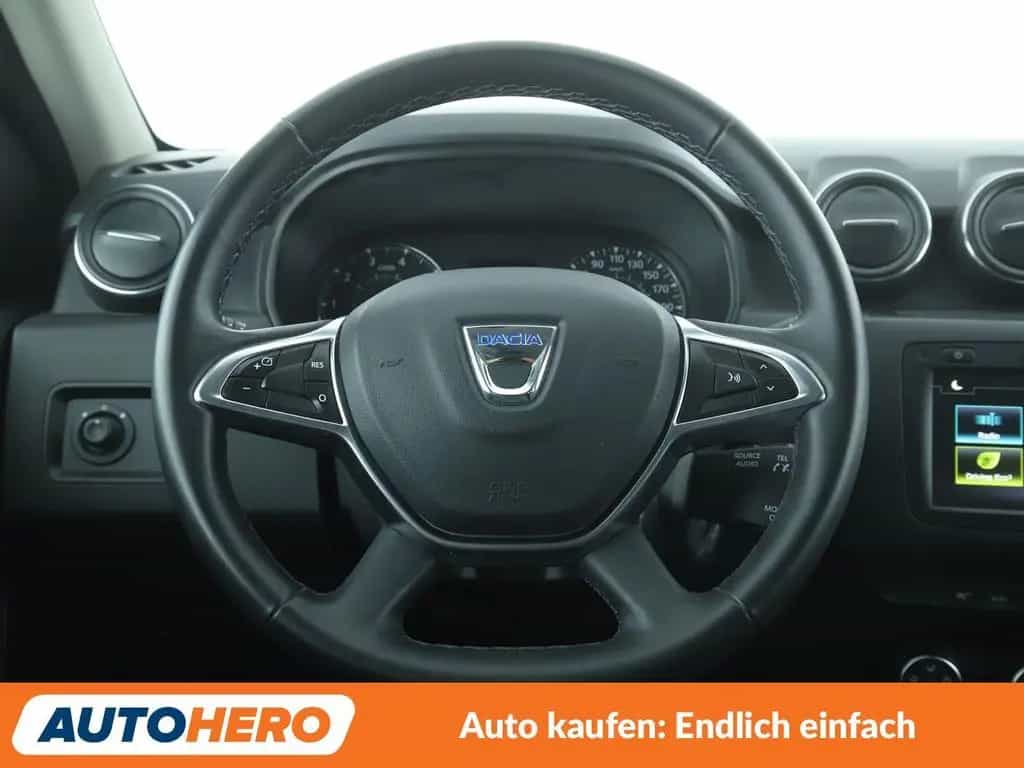 Dacia Duster 1.6 SCe Prestige*NAVI*CAM*PDC*SHZ*AHK* 02/2019-photo-18
