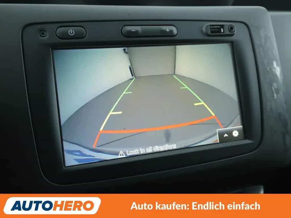 Dacia Duster 1.6 SCe Prestige*NAVI*CAM*PDC*SHZ*AHK* 02/2019-photo-21
