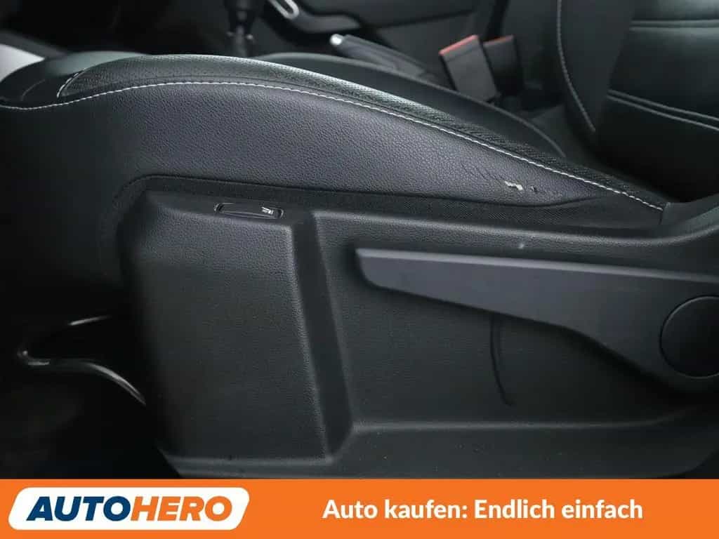 Dacia Duster 1.6 SCe Prestige*NAVI*CAM*PDC*SHZ*AHK* 02/2019-photo-27