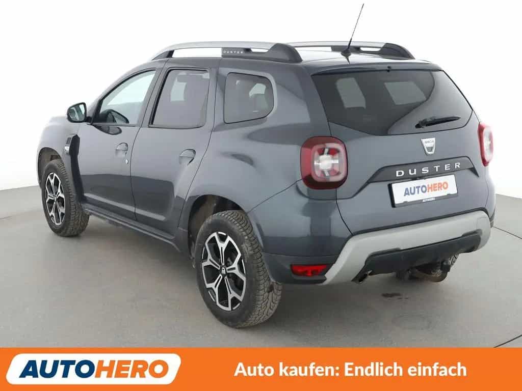 Dacia Duster 1.6 SCe Prestige*NAVI*CAM*PDC*SHZ*AHK* 02/2019-photo-3