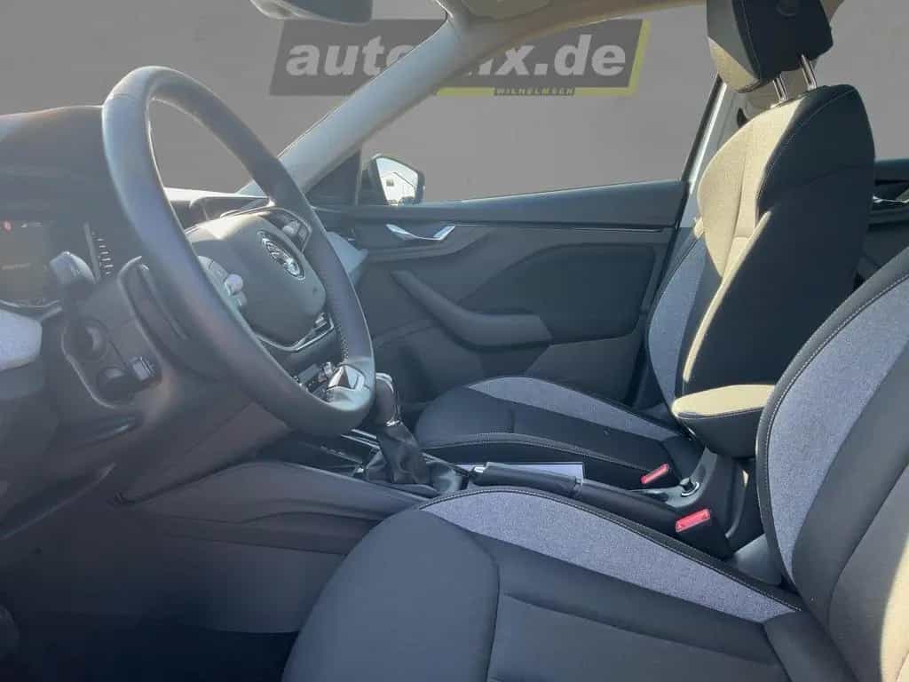 Skoda Scala 1.0 TSI Selection AHK,AUTOM.,LED,PDC,SpurH 12/2024-photo-6