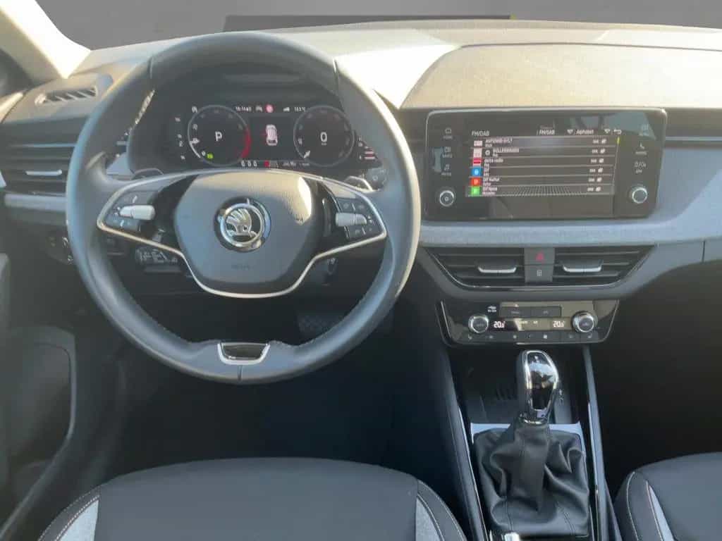 Skoda Scala 1.0 TSI Selection AHK,AUTOM.,LED,PDC,SpurH 12/2024-photo-8