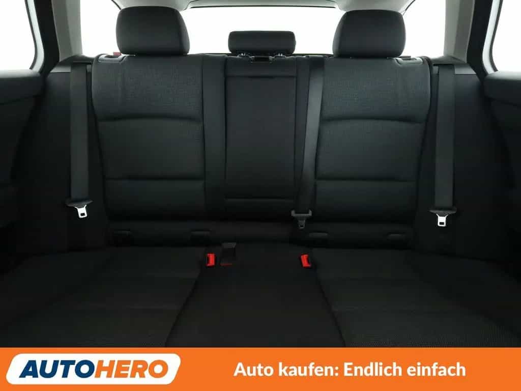 BMW 5 Series 520d Aut.*NAV*XENON*TEMP*PDC*SHZ*ALU*KLIMA* 10/2015-photo-15