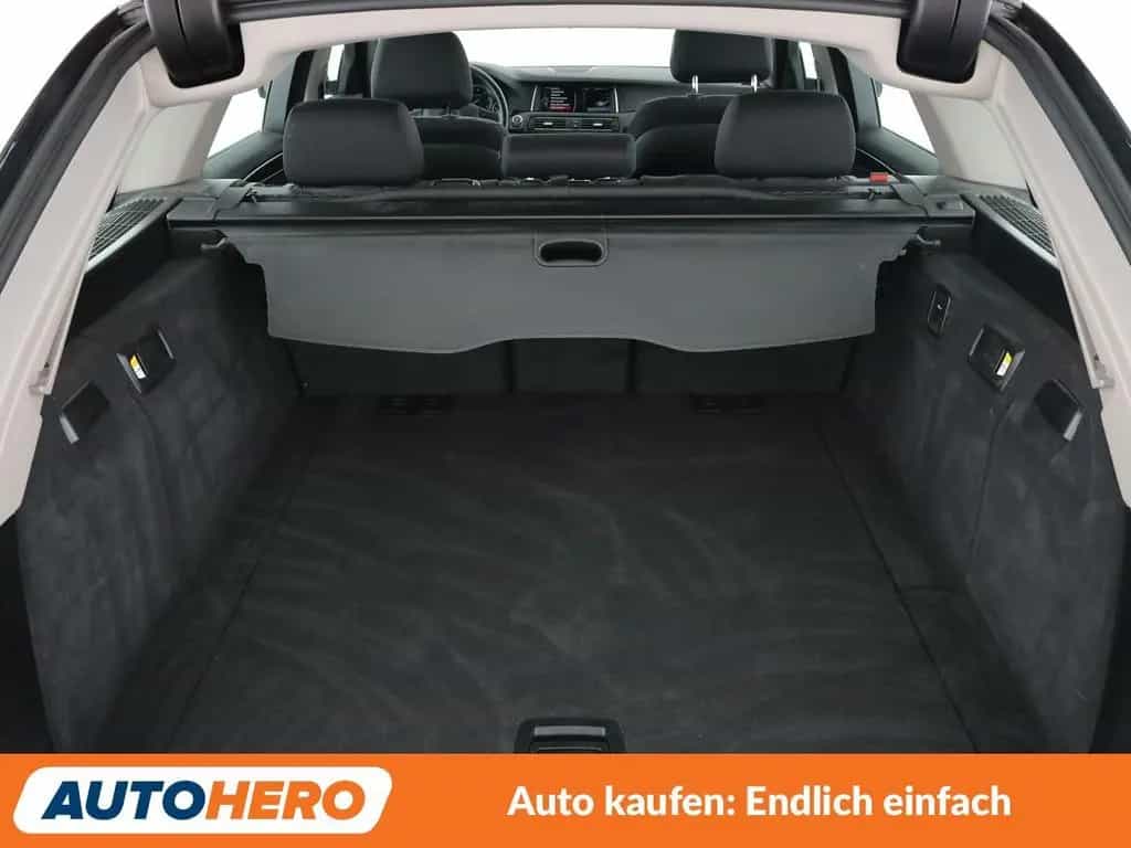 BMW 5 Series 520d Aut.*NAV*XENON*TEMP*PDC*SHZ*ALU*KLIMA* 10/2015-photo-17