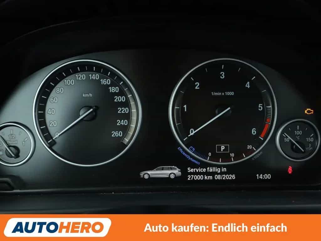 BMW 5 Series 520d Aut.*NAV*XENON*TEMP*PDC*SHZ*ALU*KLIMA* 10/2015-photo-19