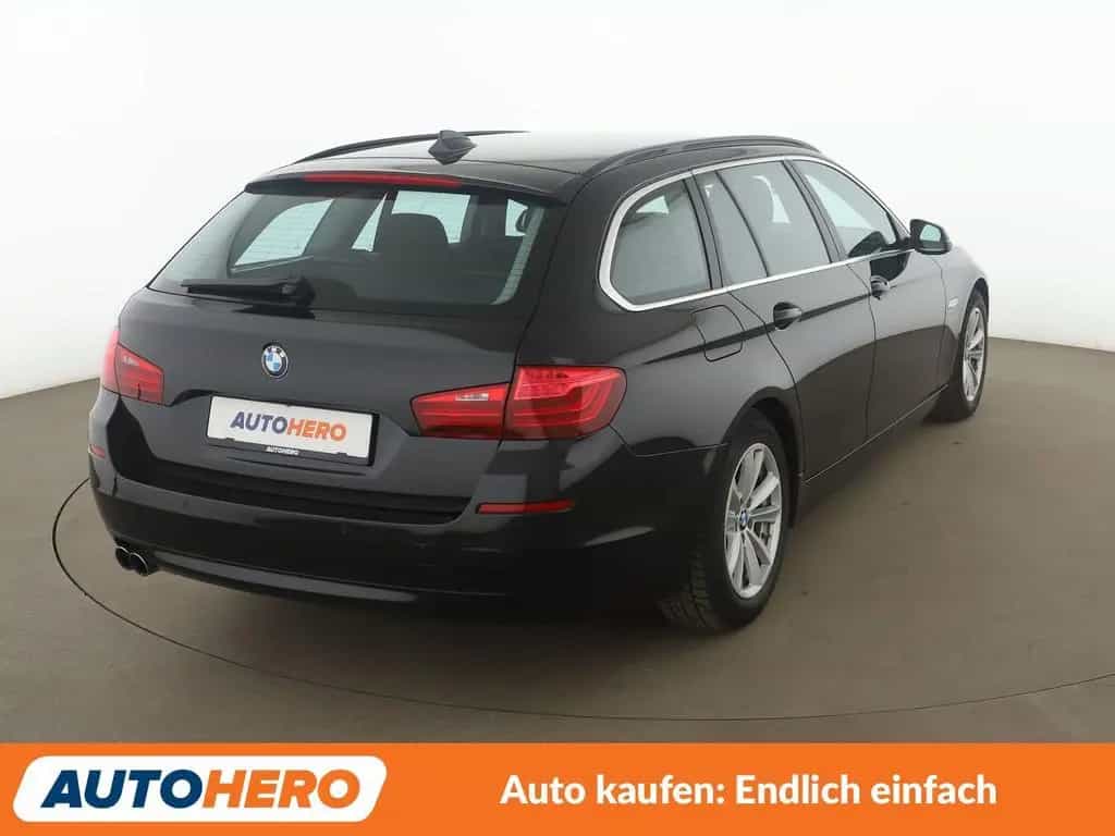 BMW 5 Series 520d Aut.*NAV*XENON*TEMP*PDC*SHZ*ALU*KLIMA* 10/2015-photo-5