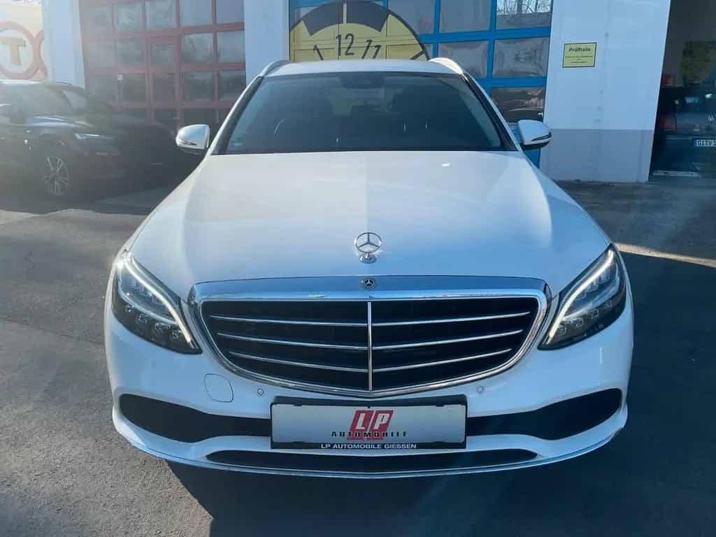 Mercedes-Benz C-Class 200 Exclusive Navi Kamera AHK SHZ PDC 09/2018-photo-0