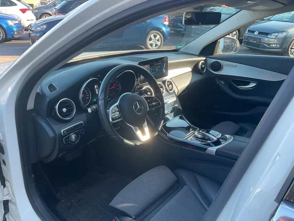 Mercedes-Benz C-Class 200 Exclusive Navi Kamera AHK SHZ PDC 09/2018-photo-10