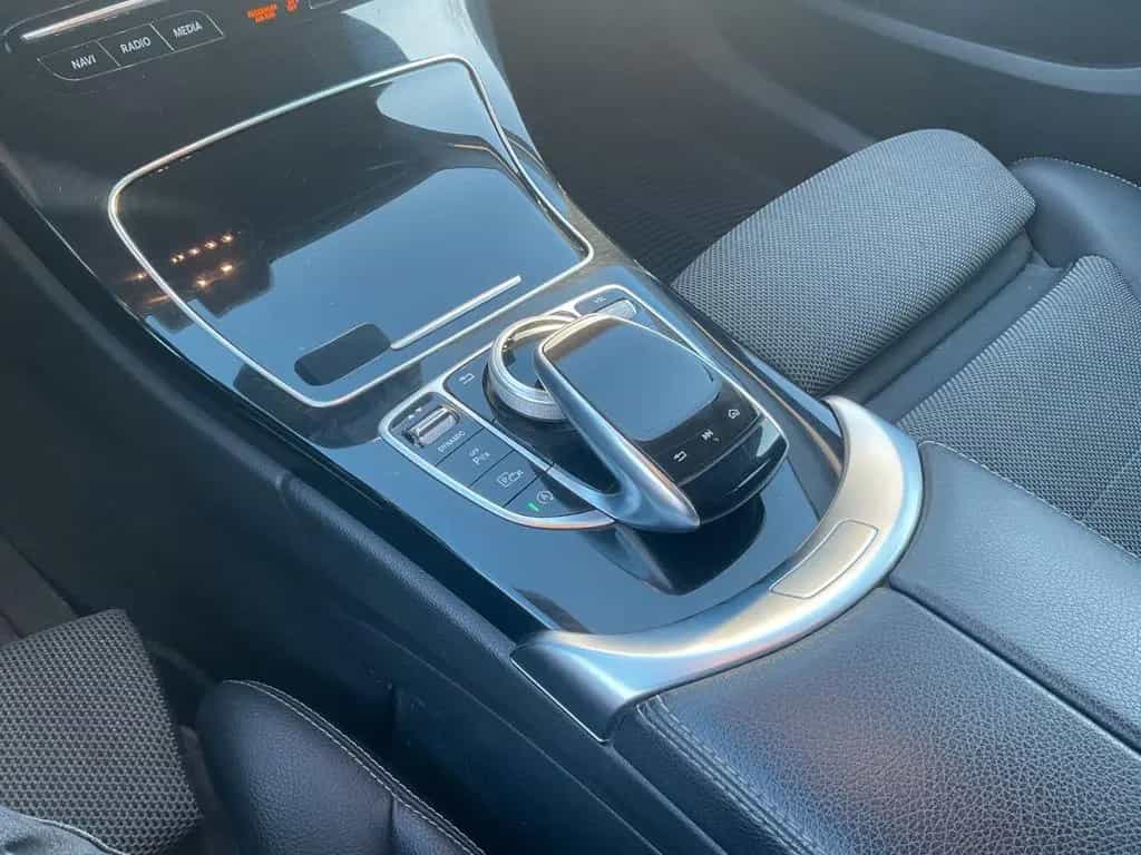 Mercedes-Benz C-Class 200 Exclusive Navi Kamera AHK SHZ PDC 09/2018-photo-19