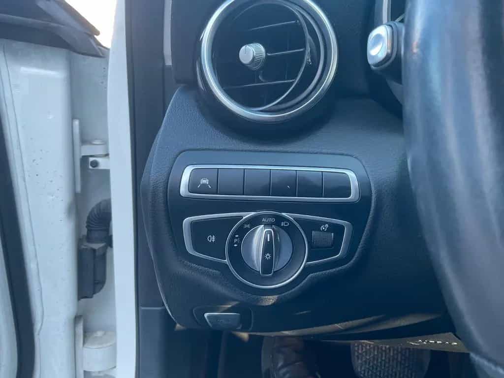 Mercedes-Benz C-Class 200 Exclusive Navi Kamera AHK SHZ PDC 09/2018-photo-20