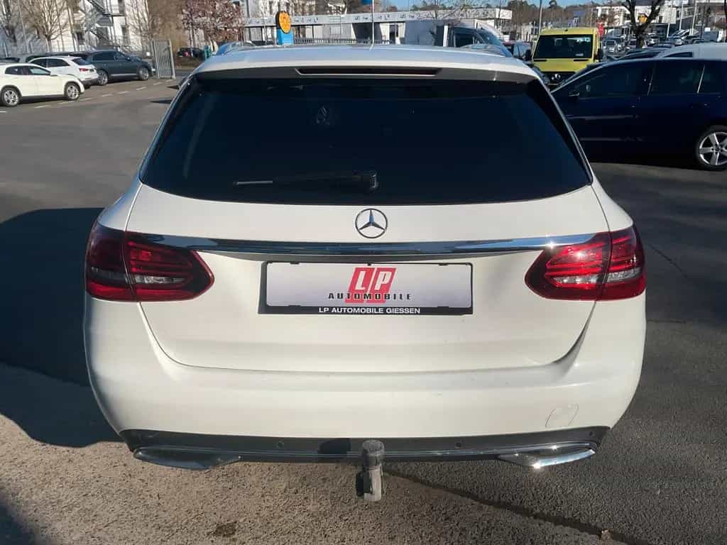 Mercedes-Benz C-Class 200 Exclusive Navi Kamera AHK SHZ PDC 09/2018-photo-4