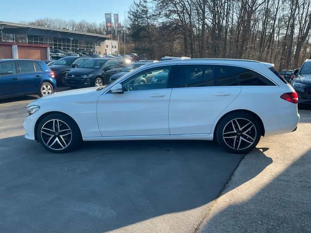 Mercedes-Benz C-Class 200 Exclusive Navi Kamera AHK SHZ PDC 09/2018-photo-6