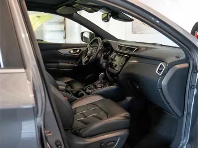 Nissan Qashqai 1.7 dCi Tekna+ 4x4 AHK Panorama BLIS BOS 06/2019-photo-8