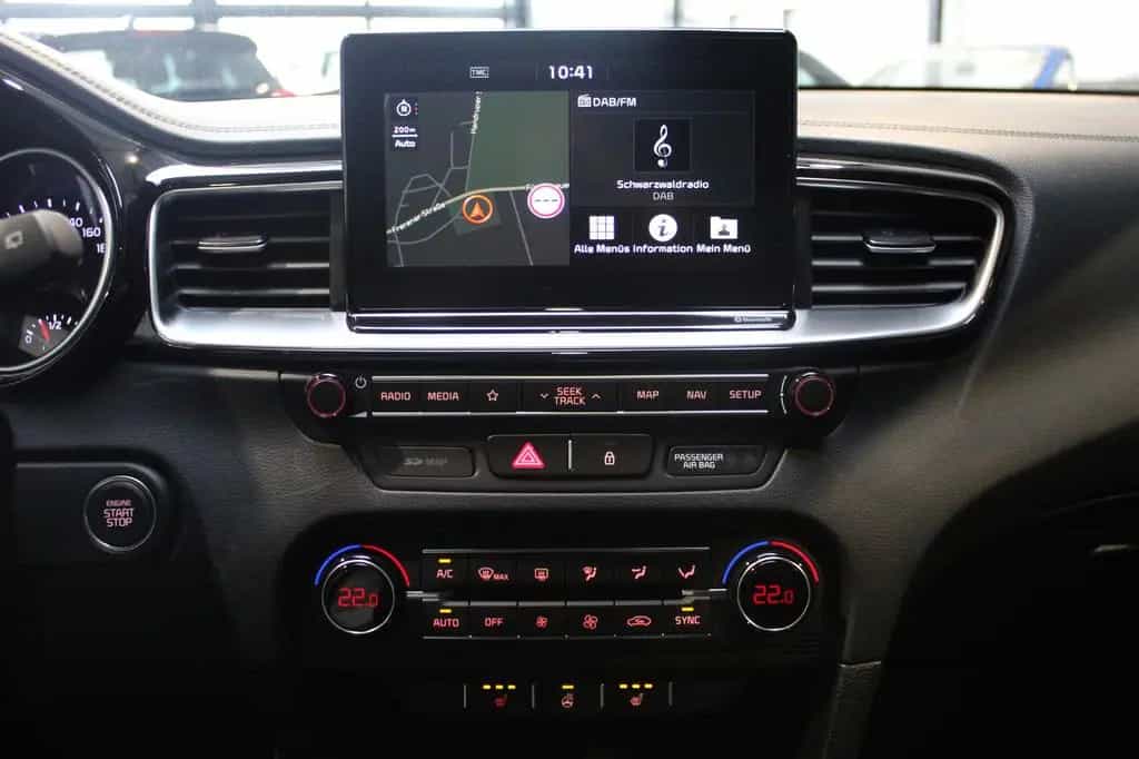 Kia ProCeed 1.4 T-GDI GT-Line Automatik 02/2020-photo-12