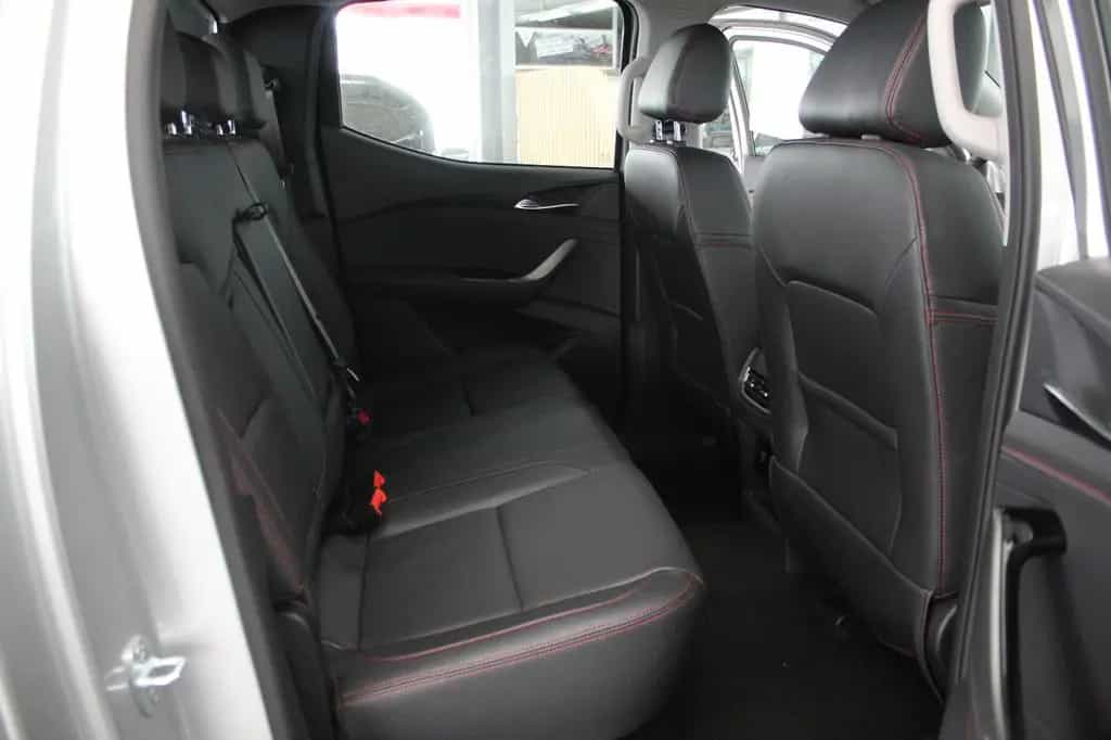 Maxus T60 MAX 2.0 DIESEL Automatik (inkl. AHK) null-photo-16