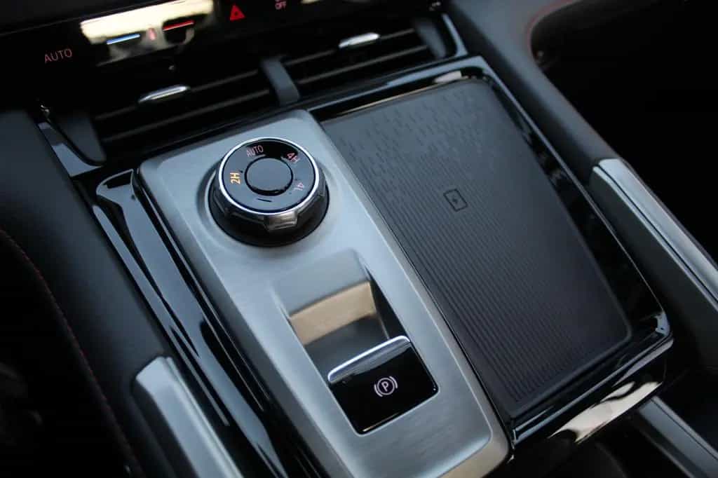Maxus T90 T60 MAX 2.0 DIESEL Automatik (inkl. AHK) null-photo-13