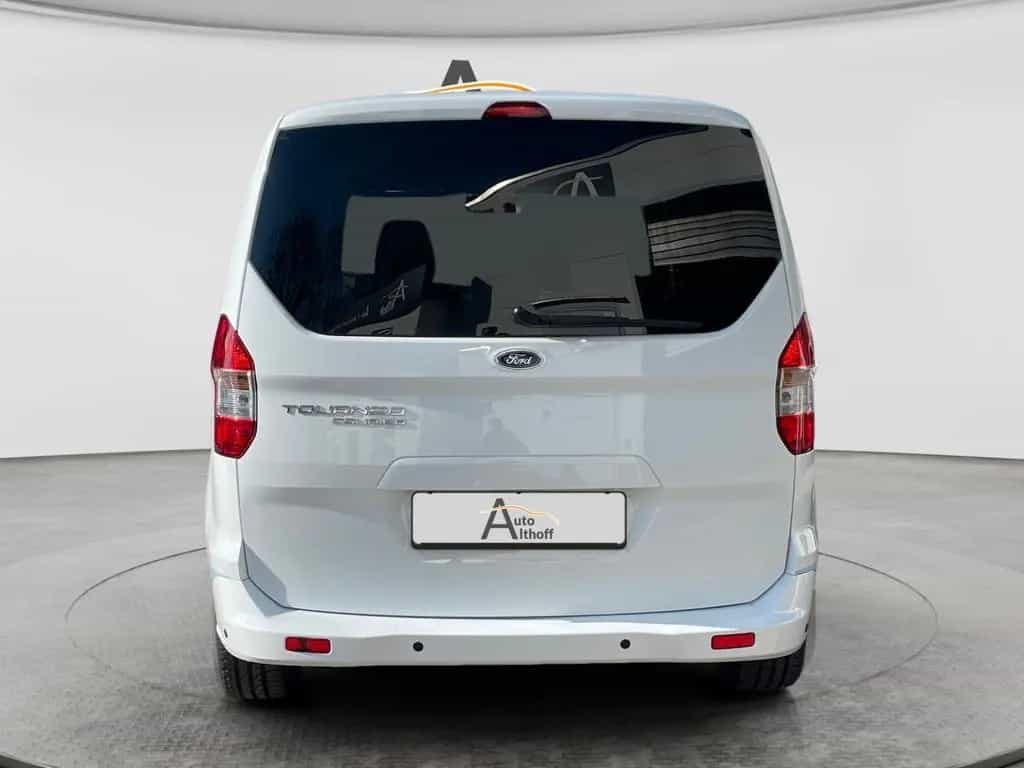 Ford Tourneo Courier 1.5TDCi SHZ KLIMA TEMP 1. HAND 07/2020-photo-3