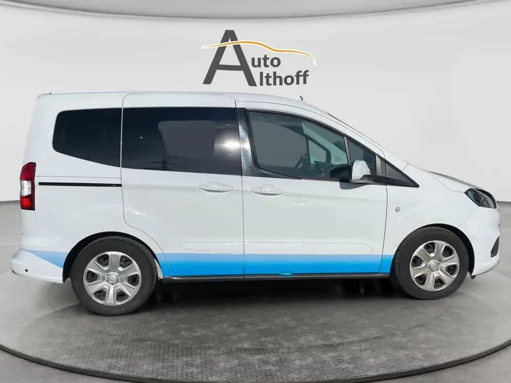 Ford Tourneo Courier 1.5TDCi SHZ KLIMA TEMP 1. HAND 07/2020-photo-5