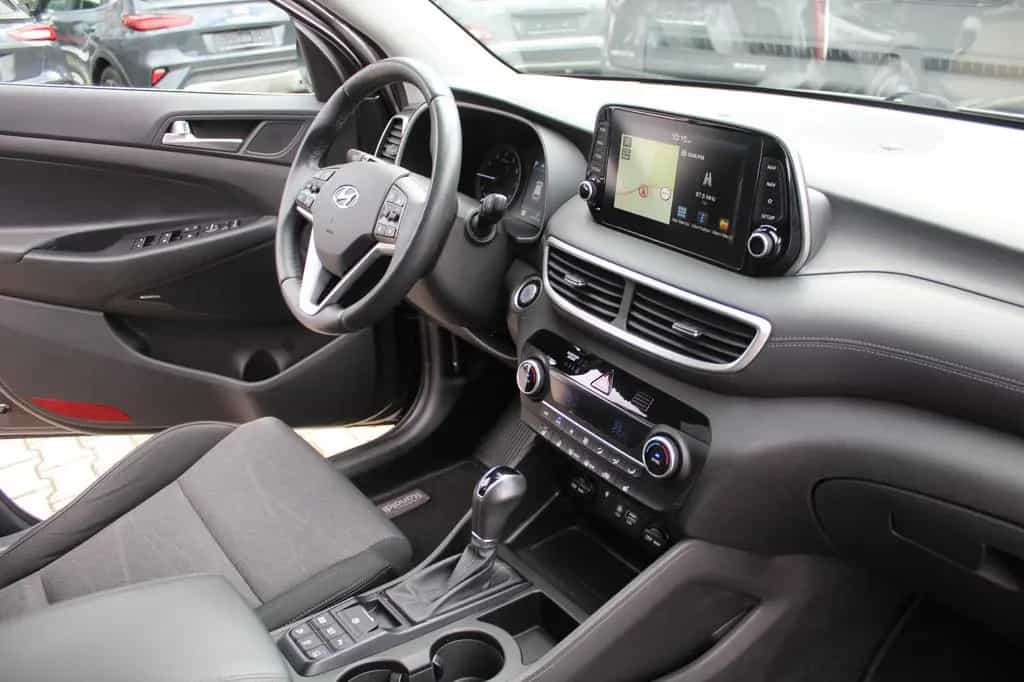Hyundai TUCSON 1.6 TGDI Premium 2WD Automatik (PANO) 06/2019-photo-17