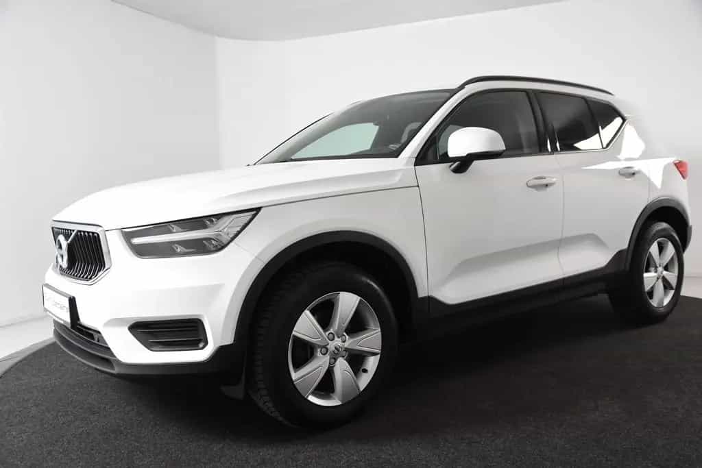 Volvo XC40 T2 Momentum *1.Hand*Navi*Park ass.*AHK* 04/2022-photo-25