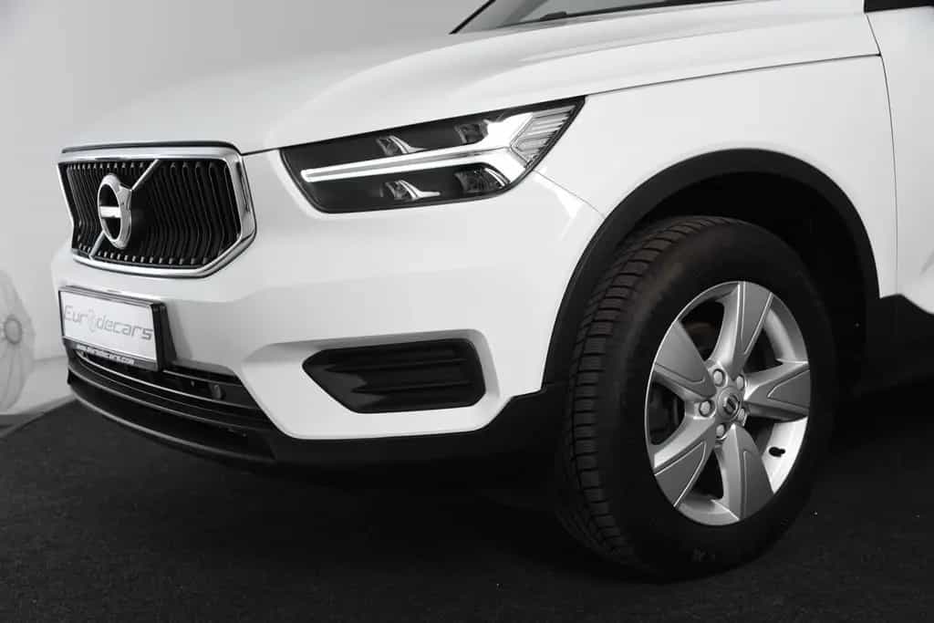 Volvo XC40 T2 Momentum *1.Hand*Navi*Park ass.*AHK* 04/2022-photo-26