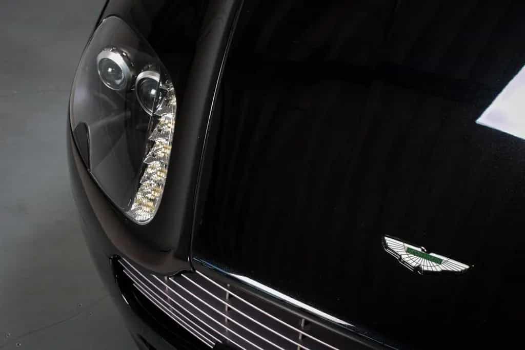 Aston Martin V8 Vantage 4.3 V8 01/2006-photo-18