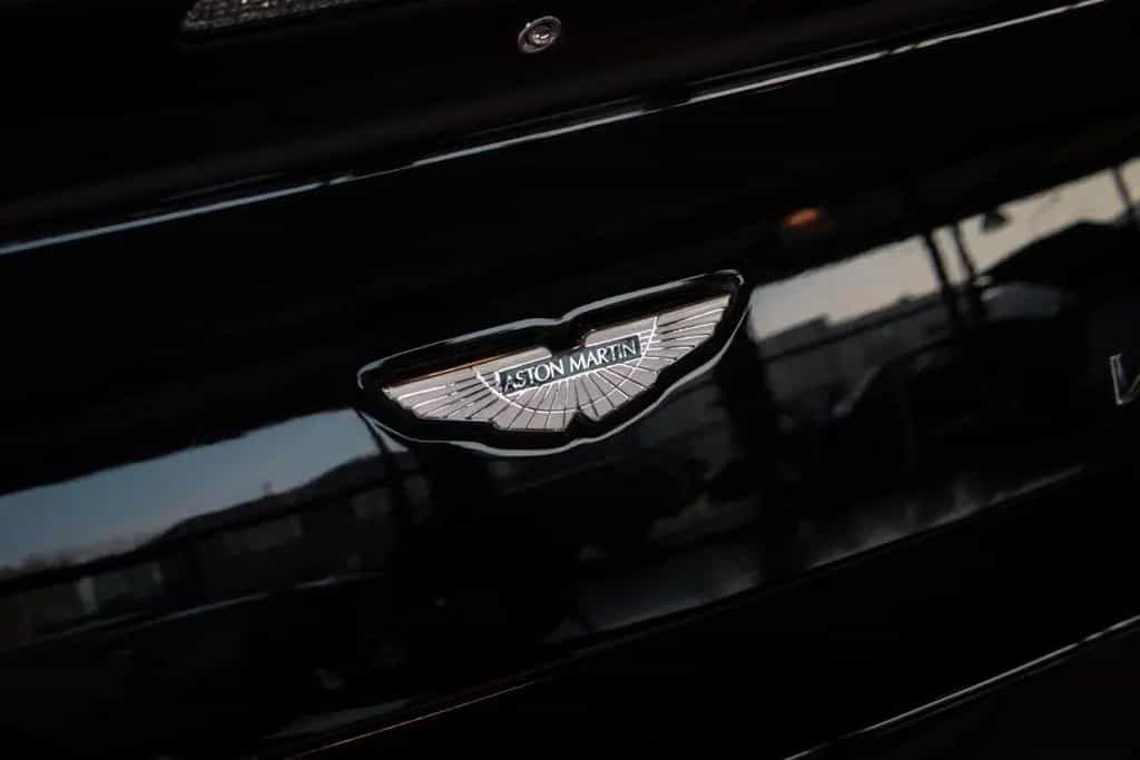 Aston Martin V8 Vantage 4.3 V8 01/2006-photo-23