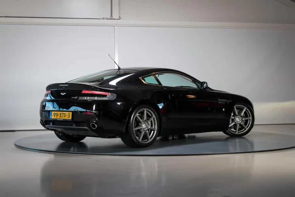 Aston Martin V8 Vantage 4.3 V8 01/2006-photo-3