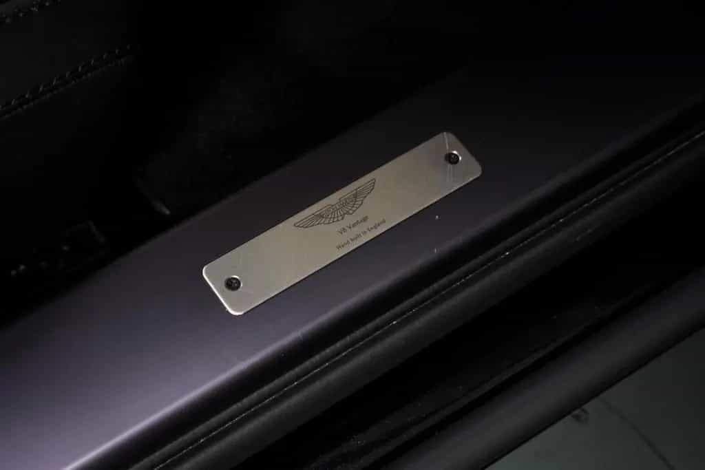 Aston Martin V8 Vantage 4.3 V8 01/2006-photo-38