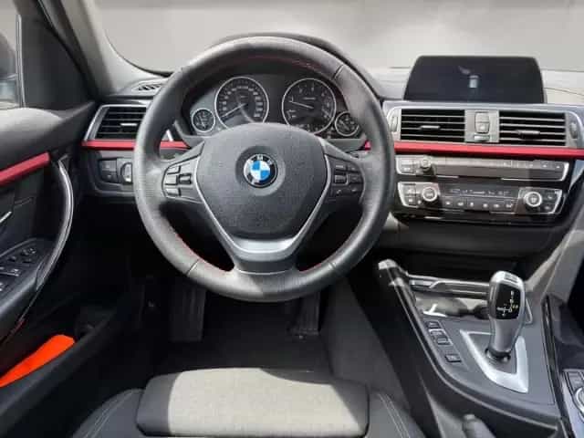 BMW 320 Touring SportLine Automatik Navi LED El. Hec 05/2019-photo-10