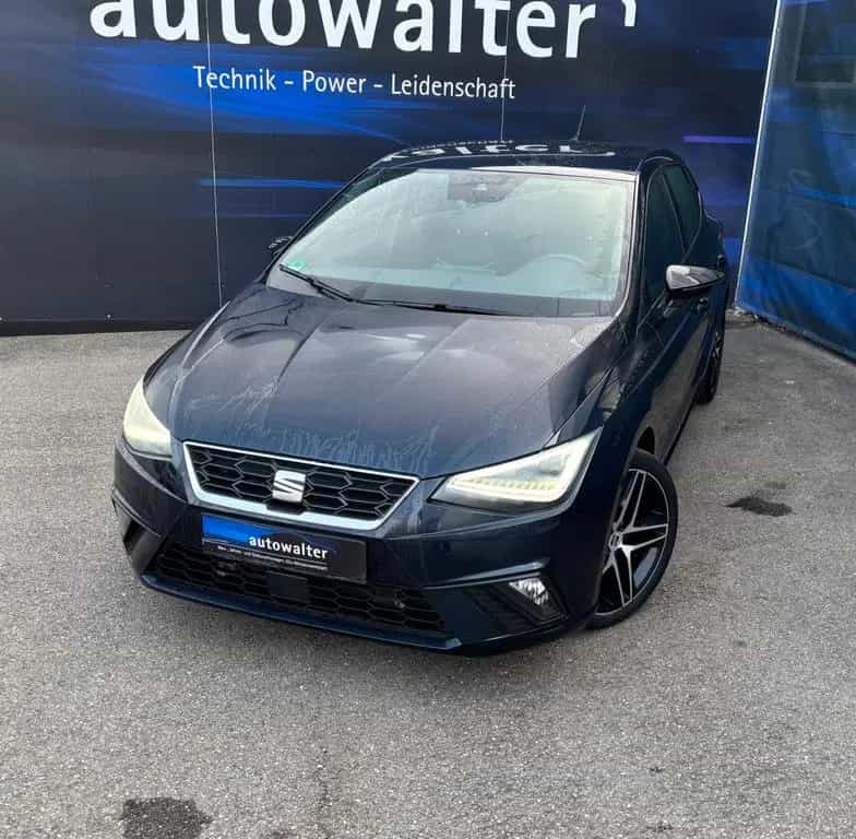 Seat Ibiza FR 03/2022-photo-1