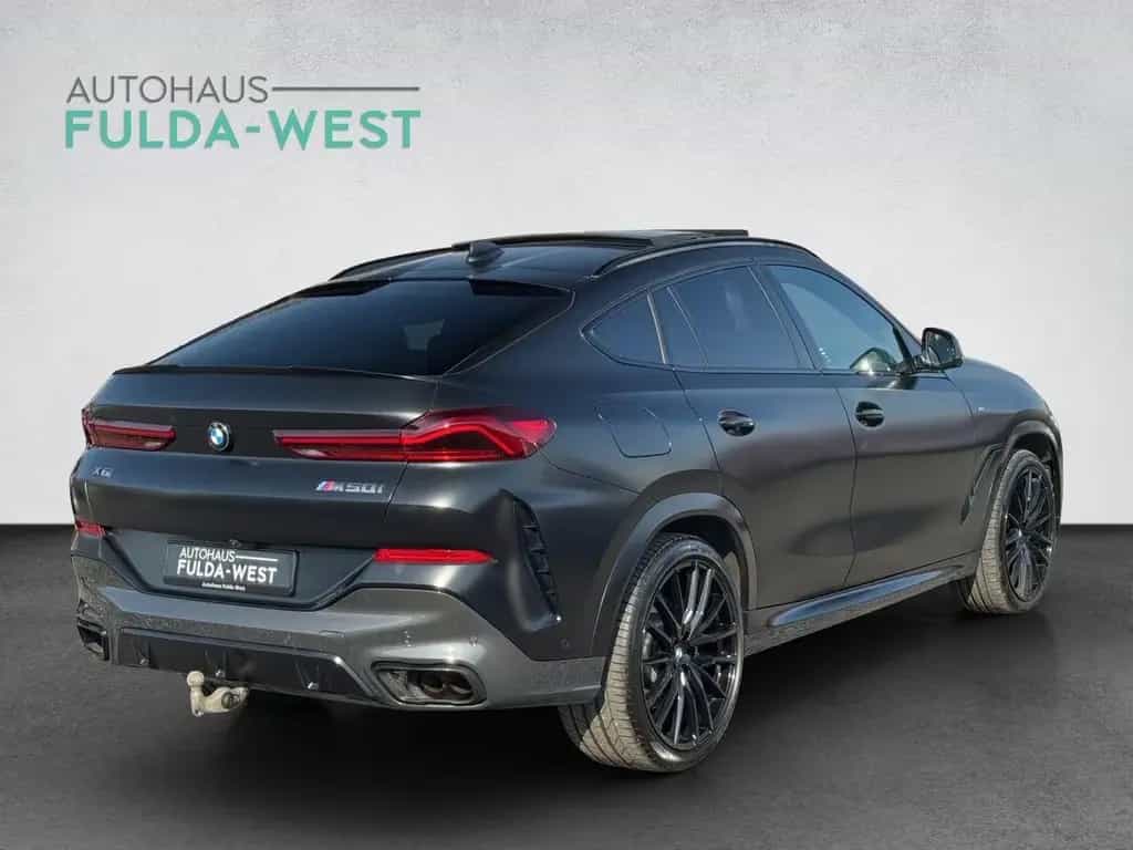 BMW X6 M50i Black Vermilion FrozenBlack Laser B&W 06/2022-photo-4