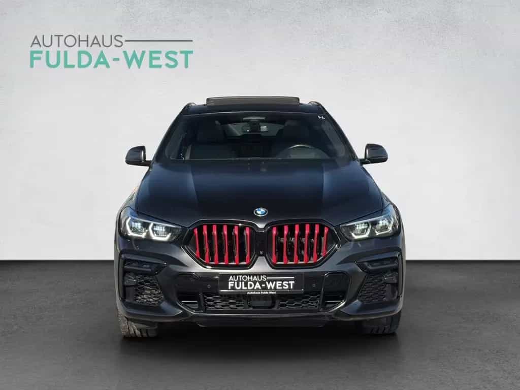 BMW X6 M50i Black Vermilion FrozenBlack Laser B&W 06/2022-photo-5