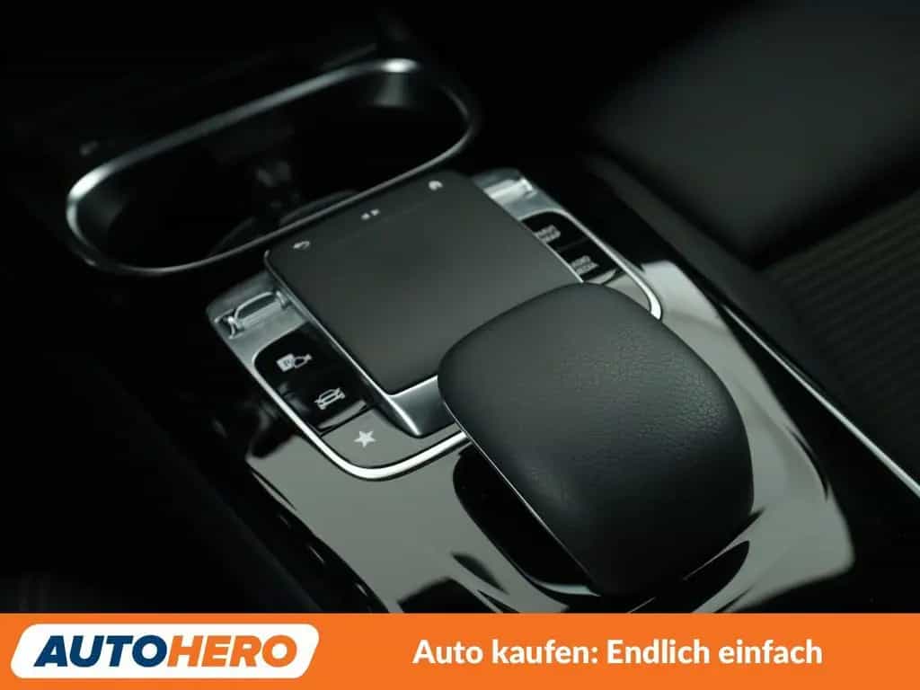 Mercedes-Benz A-Class 200 Aut*NAVI*LED*TEMPO*PDC*SHZ* 01/2019-photo-23