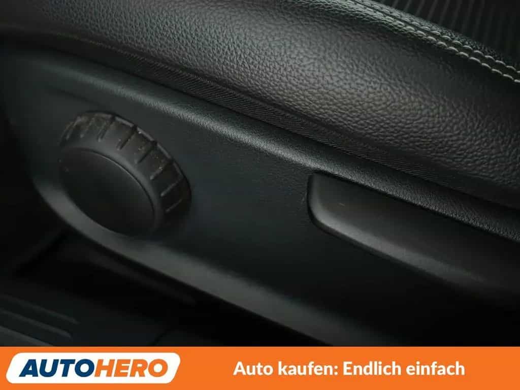 Mercedes-Benz A-Class 200 Aut*NAVI*LED*TEMPO*PDC*SHZ* 01/2019-photo-29