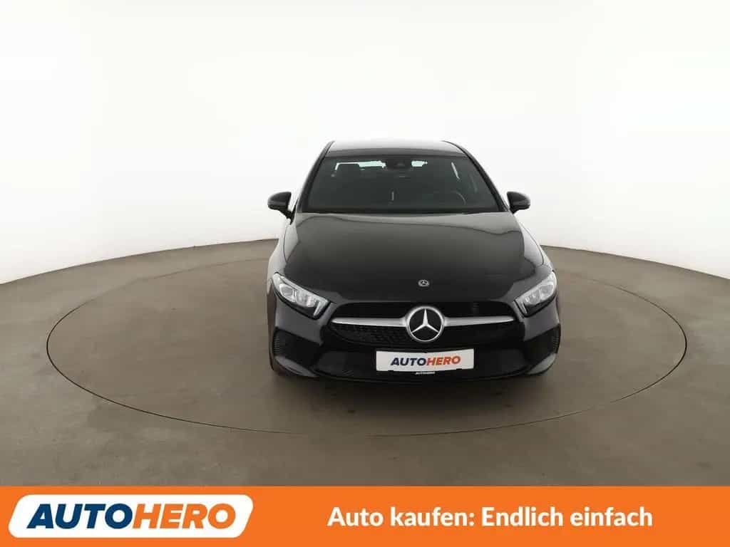 Mercedes-Benz A-Class 200 Aut*NAVI*LED*TEMPO*PDC*SHZ* 01/2019-photo-8