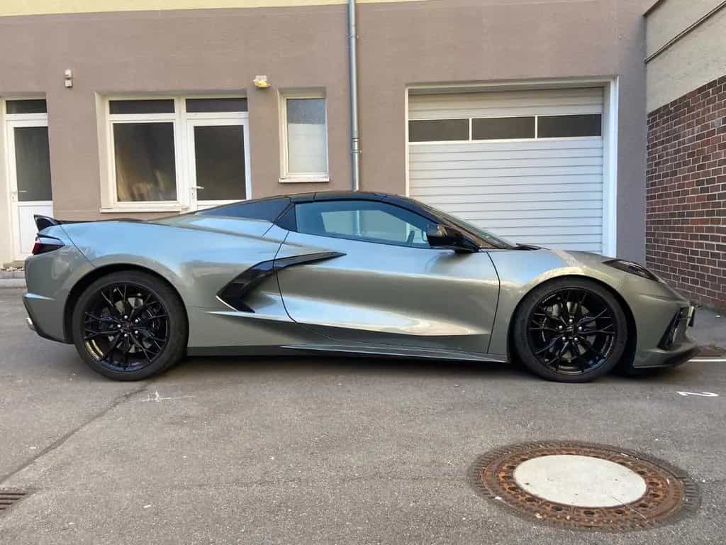 Corvette C8 11/2023-photo-1