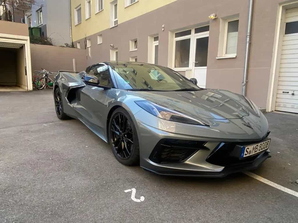 Corvette C8 11/2023-photo-3