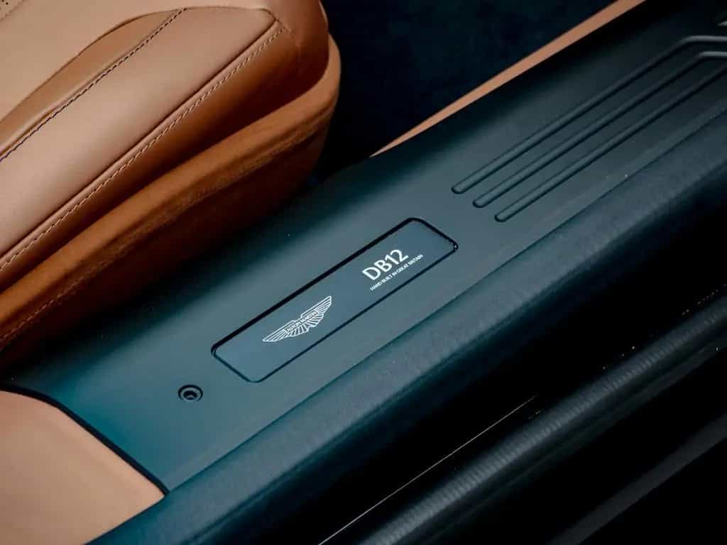 Aston Martin DB12 4.0 V8 Volante 04/2025-photo-34