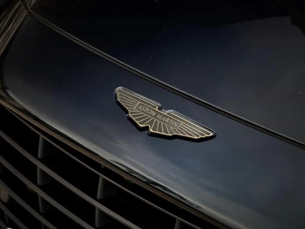 Aston Martin DB12 4.0 V8 Volante 04/2025-photo-39