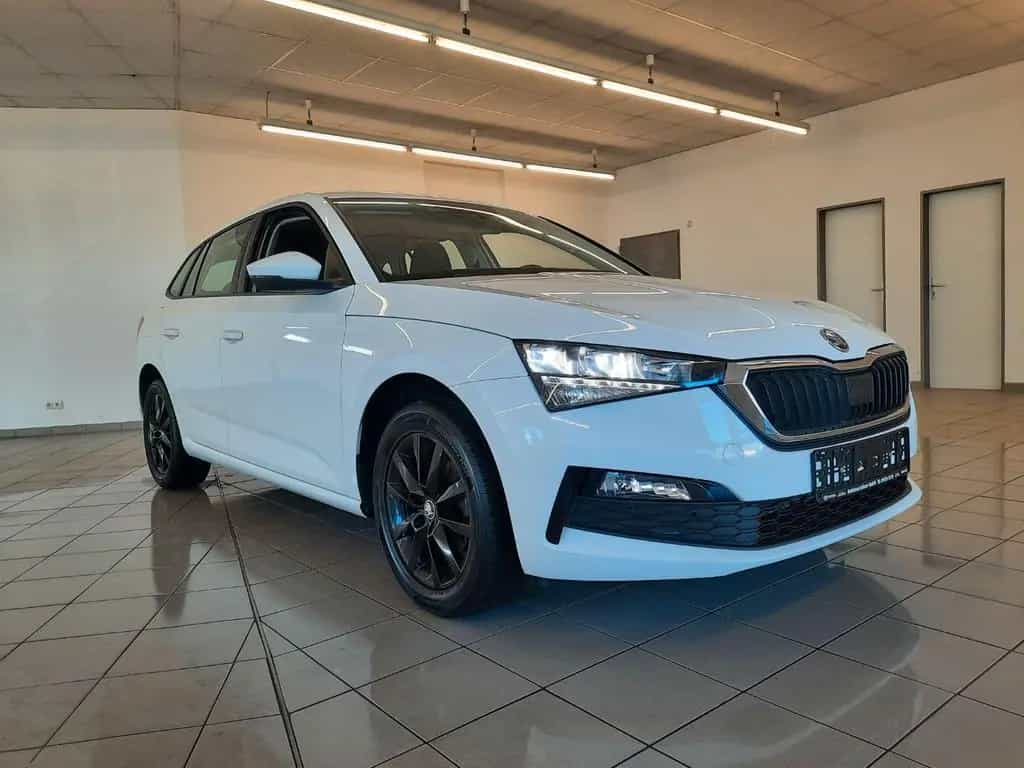 Skoda Scala 1.5 TSI Ambition SHZ+LED+BLUETOOTH+ISOFIX 09/2020-photo-2