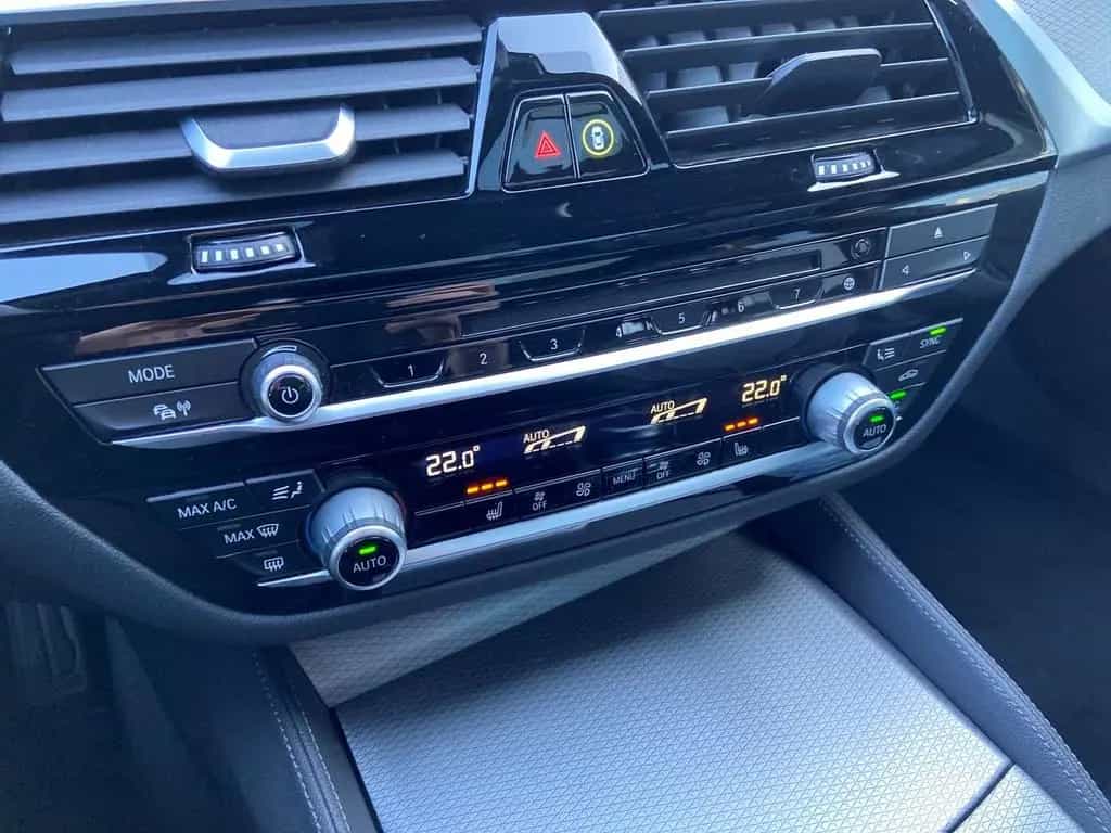 BMW 5 Series 530 d Touring M Sport HUD AHK Pano Navi DA+ PA 08/2019-photo-11